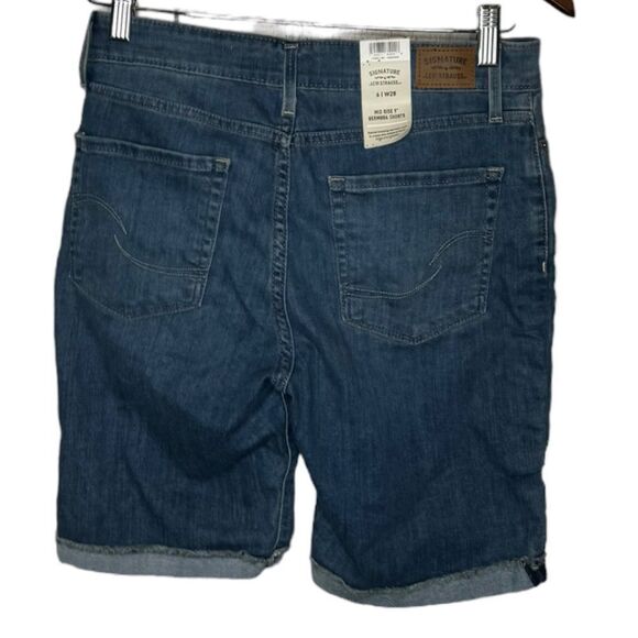 NWT Levi’s Siganture Blue Jean Shorts size 6 - Picture 2 of 7